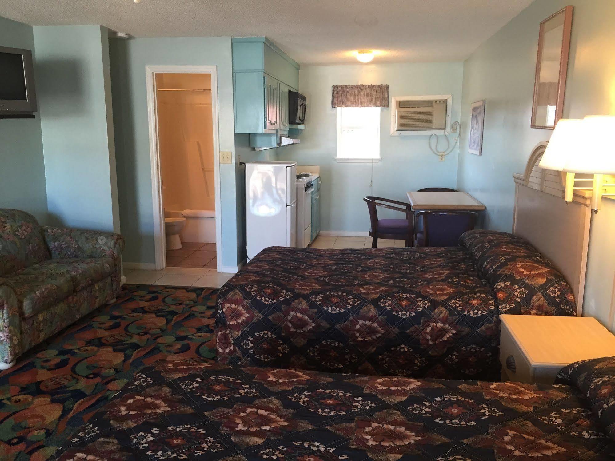 מירטל ביץ' Calypso Motor Inn מראה חיצוני תמונה